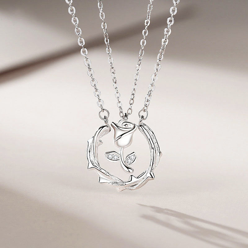 Intertwined Love Couple Necklaces