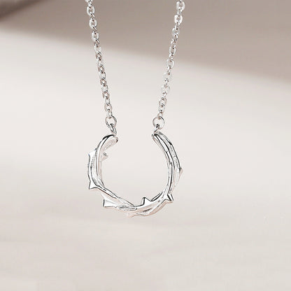 Intertwined Love Couple Necklaces