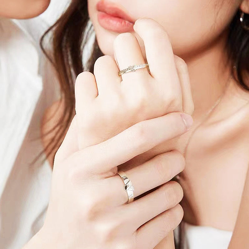 Unity Knot Couple Rings